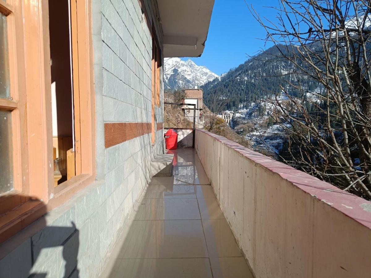 Snow Oak Guest House Kasol Exterior photo
